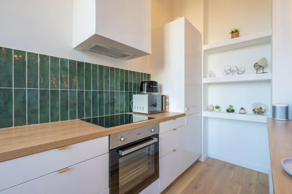 Apartment Le St Victor, Garage Prive, 1 Minute Du Vieux Port *